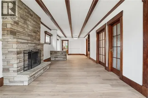 167 Balmoral Avenue South Hamilton ON L8M 3K2