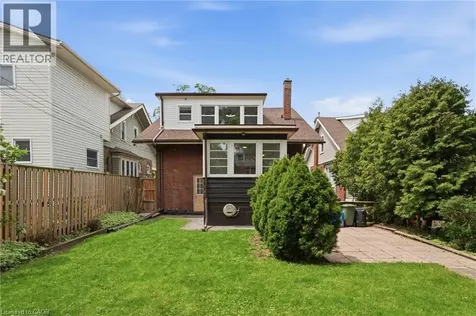 167 Balmoral Avenue South Hamilton ON L8M 3K2
