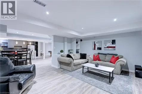 1406 Marshall Crescent Milton ON L9T 6T9