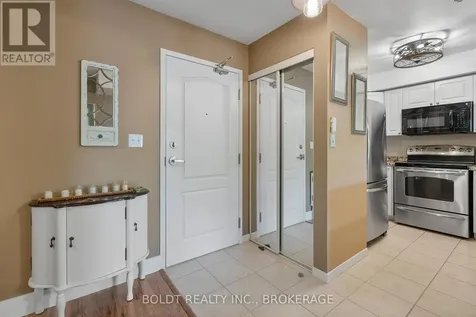 330 Prince Charles Drive South Welland (broadway) ON L3C 7B3