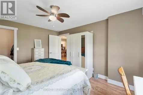 330 Prince Charles Drive South Welland (broadway) ON L3C 7B3