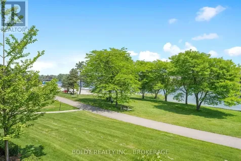 330 Prince Charles Drive South Welland (broadway) ON L3C 7B3