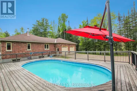 2186 Clyde Lake Road Lanark Highlands ON K0G 1K0