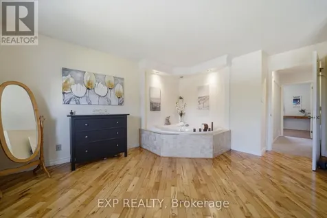 2947 Fontaine Place Clarence-rockland ON K4K 1A6