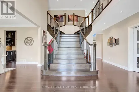 1419 Balmoral Drive Ottawa ON K1V 1E2