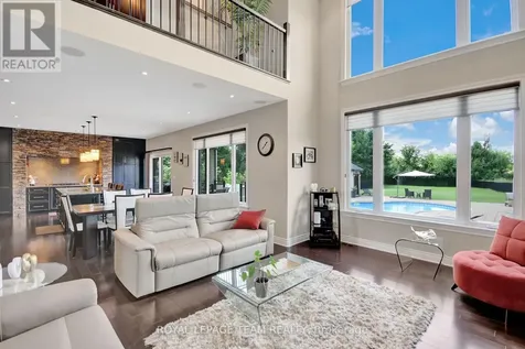 1419 Balmoral Drive Ottawa ON K1V 1E2