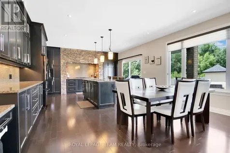 1419 Balmoral Drive Ottawa ON K1V 1E2