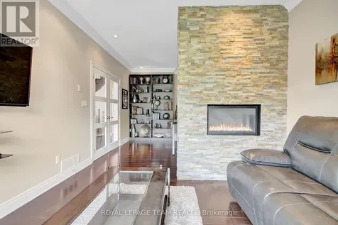 1419 Balmoral Drive Ottawa ON K1V 1E2