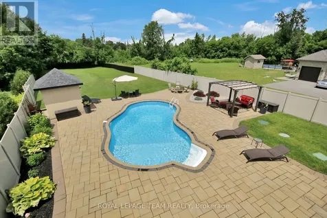 1419 Balmoral Drive Ottawa ON K1V 1E2