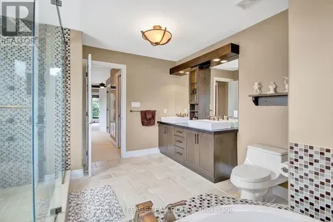 1419 Balmoral Drive Ottawa ON K1V 1E2