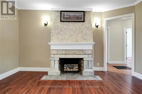 96 York Street Lanark Highlands ON K0G 1K0