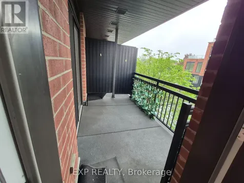 323 Winona Avenue Ottawa ON K1Z 5H3