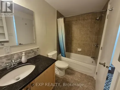323 Winona Avenue Ottawa ON K1Z 5H3