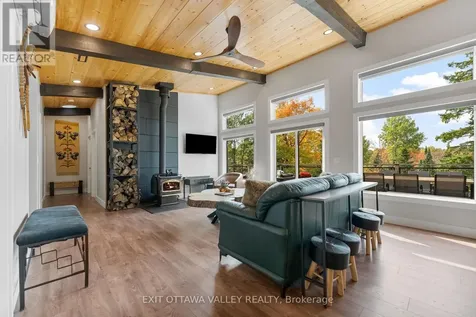 820 Hopefield Road East Madawaska Valley ON K0J 1B0