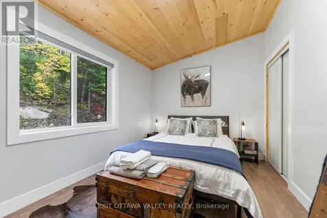 820 Hopefield Road East Madawaska Valley ON K0J 1B0