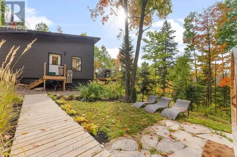 820 Hopefield Road East Madawaska Valley ON K0J 1B0