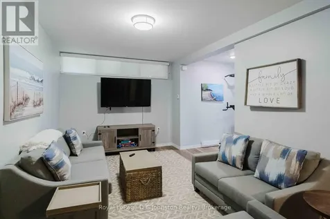 310 Albert Street South Saugeen Shores ON N0H 2L0