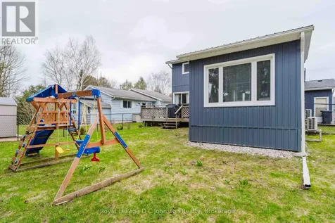 310 Albert Street South Saugeen Shores ON N0H 2L0