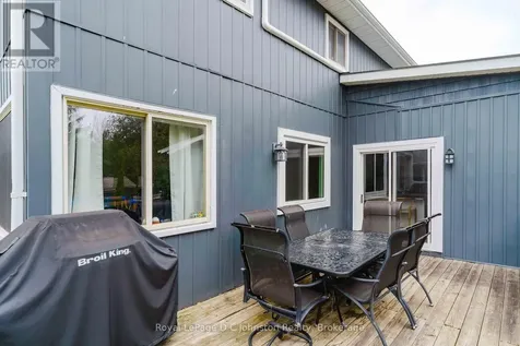 310 Albert Street South Saugeen Shores ON N0H 2L0