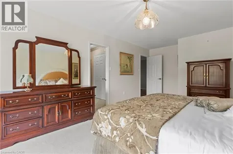 2170 Belgrave Court Burlington ON L7P 3R5