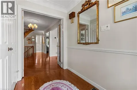 2170 Belgrave Court Burlington ON L7P 3R5