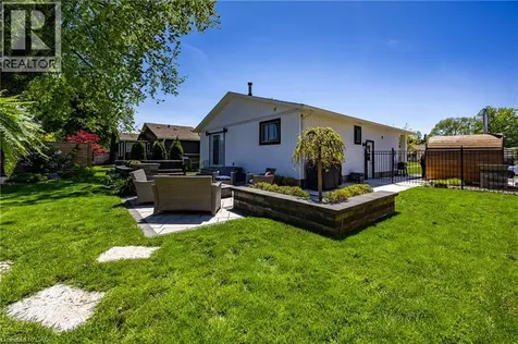 12 Westdale Avenue Port Dover ON N0A 1N4