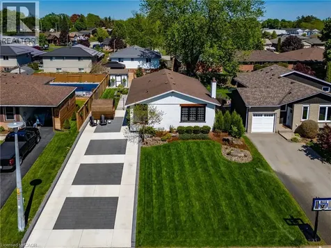 12 Westdale Avenue Port Dover ON N0A 1N4