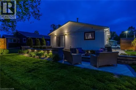 12 Westdale Avenue Port Dover ON N0A 1N4