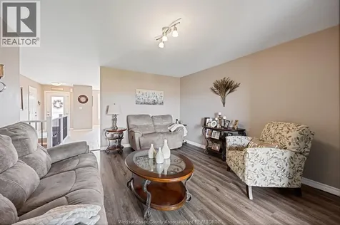 25 Golfview Drive Kingsville ON N9Y 4E3