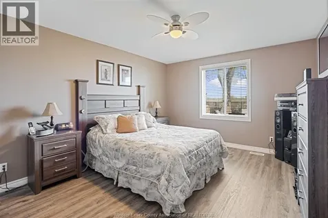 25 Golfview Drive Kingsville ON N9Y 4E3