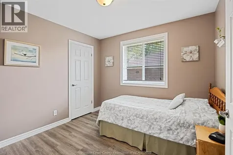 25 Golfview Drive Kingsville ON N9Y 4E3
