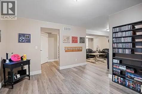 25 Golfview Drive Kingsville ON N9Y 4E3