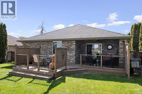 25 Golfview Drive Kingsville ON N9Y 4E3