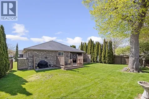 25 Golfview Drive Kingsville ON N9Y 4E3