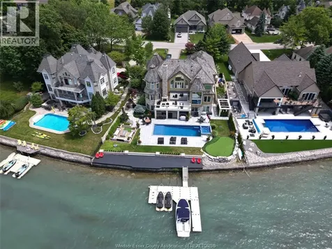 271 Crystal Bay Amherstburg ON N9V 4A6
