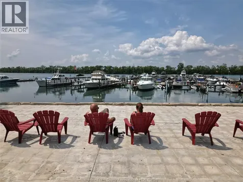271 Crystal Bay Amherstburg ON N9V 4A6