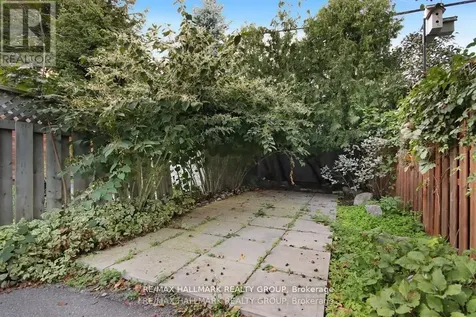 231 St Andrew Street Ottawa ON K1N 5G5