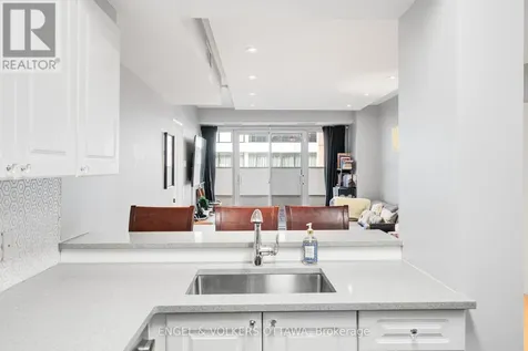 200 Rideau Street Ottawa ON K1N 5Y1
