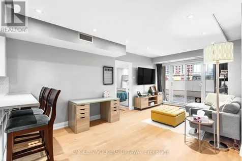 200 Rideau Street Ottawa ON K1N 5Y1