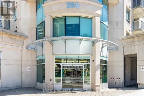 200 Rideau Street Ottawa ON K1N 5Y1