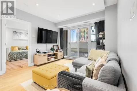 200 Rideau Street Ottawa ON K1N 5Y1