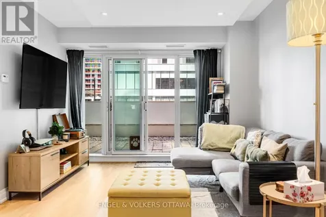 200 Rideau Street Ottawa ON K1N 5Y1