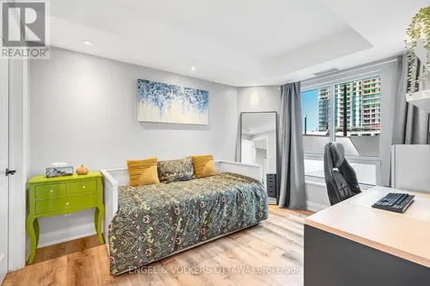 200 Rideau Street Ottawa ON K1N 5Y1