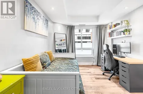200 Rideau Street Ottawa ON K1N 5Y1
