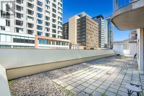 200 Rideau Street Ottawa ON K1N 5Y1
