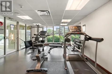 200 Rideau Street Ottawa ON K1N 5Y1