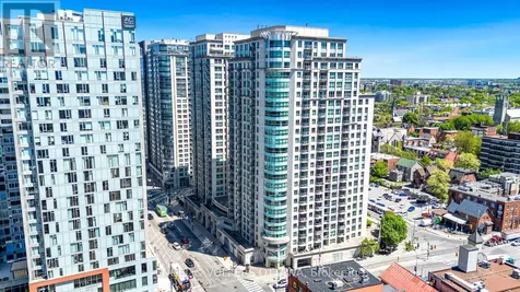 200 Rideau Street Ottawa ON K1N 5Y1