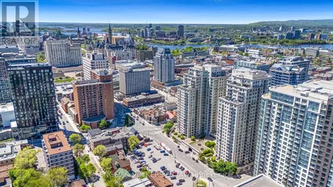 200 Rideau Street Ottawa ON K1N 5Y1