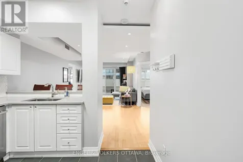 200 Rideau Street Ottawa ON K1N 5Y1