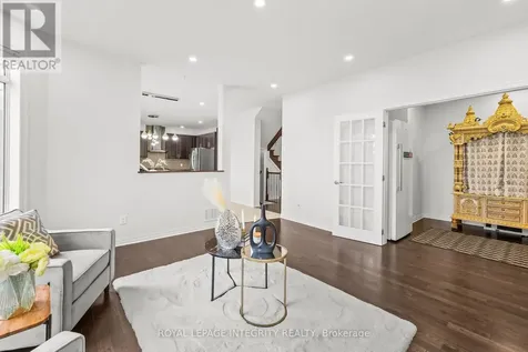 789 Fiddlehead Street Ottawa ON K1T 0N2